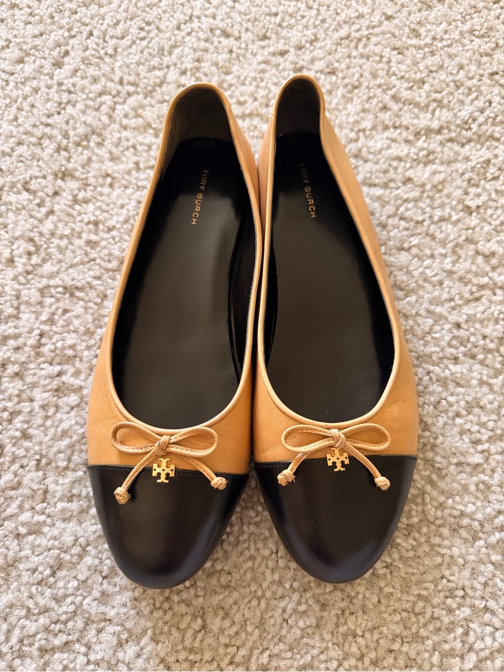 Tory Burch Two-Tone Tan and Black Leather Bow Ballet Flats